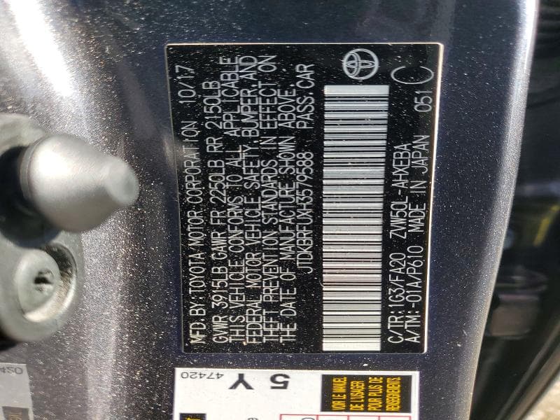 2017 TOYOTA PRIUS TWO TWO 13