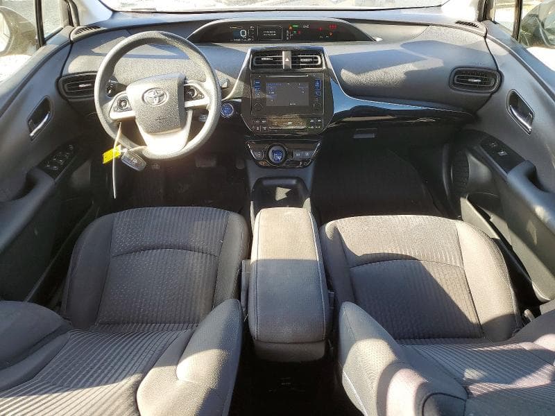 2017 TOYOTA PRIUS TWO TWO 8