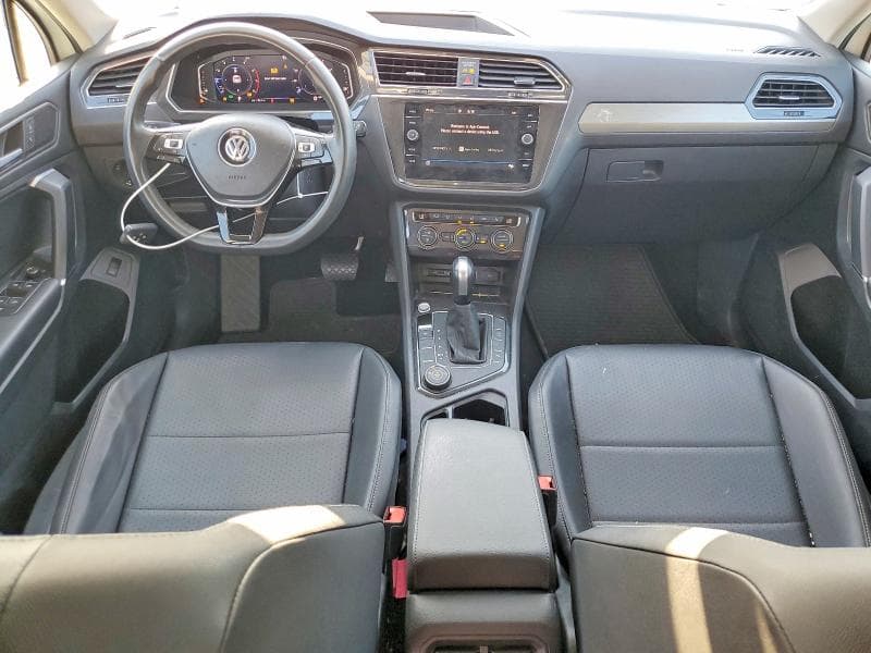 2020 VOLKSWAGEN TIGUAN SE 8