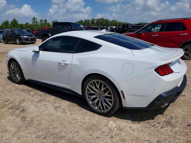 2024 FORD MUSTANG 2