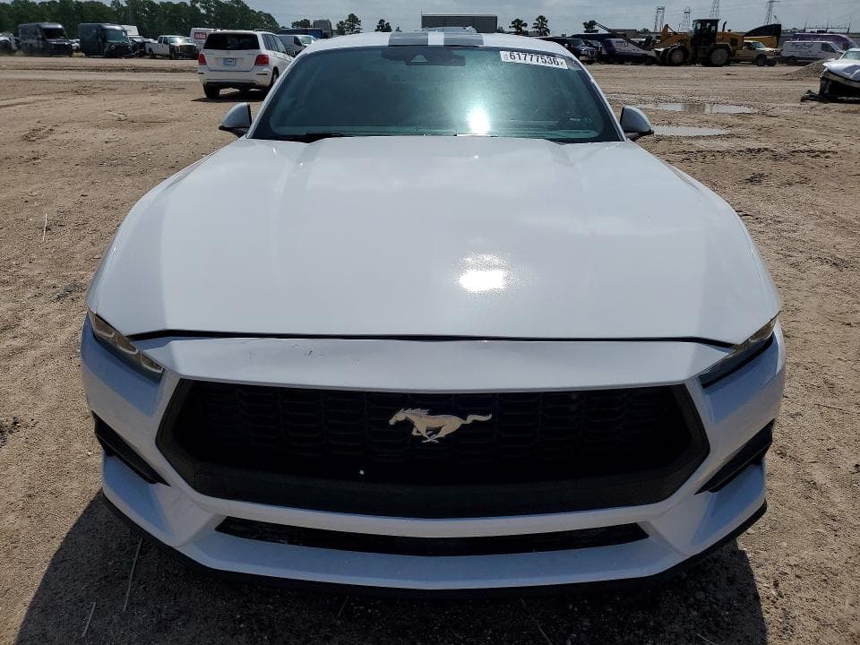 2024 FORD MUSTANG 5