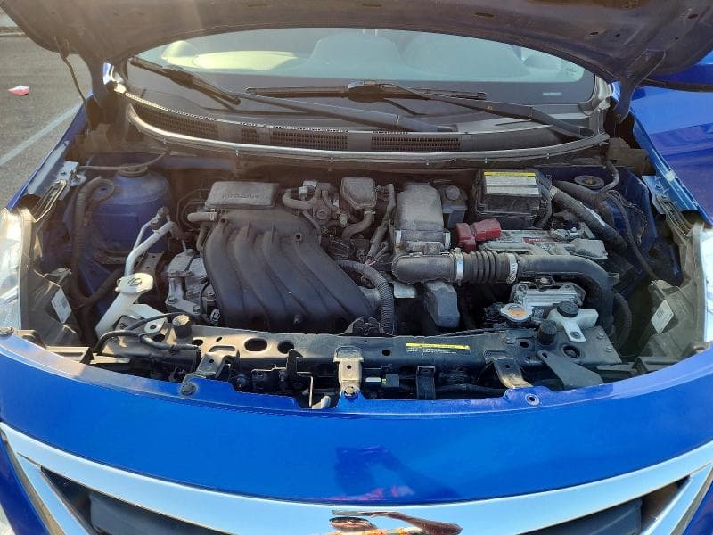 2017 NISSAN VERSA 1.6 SV 11