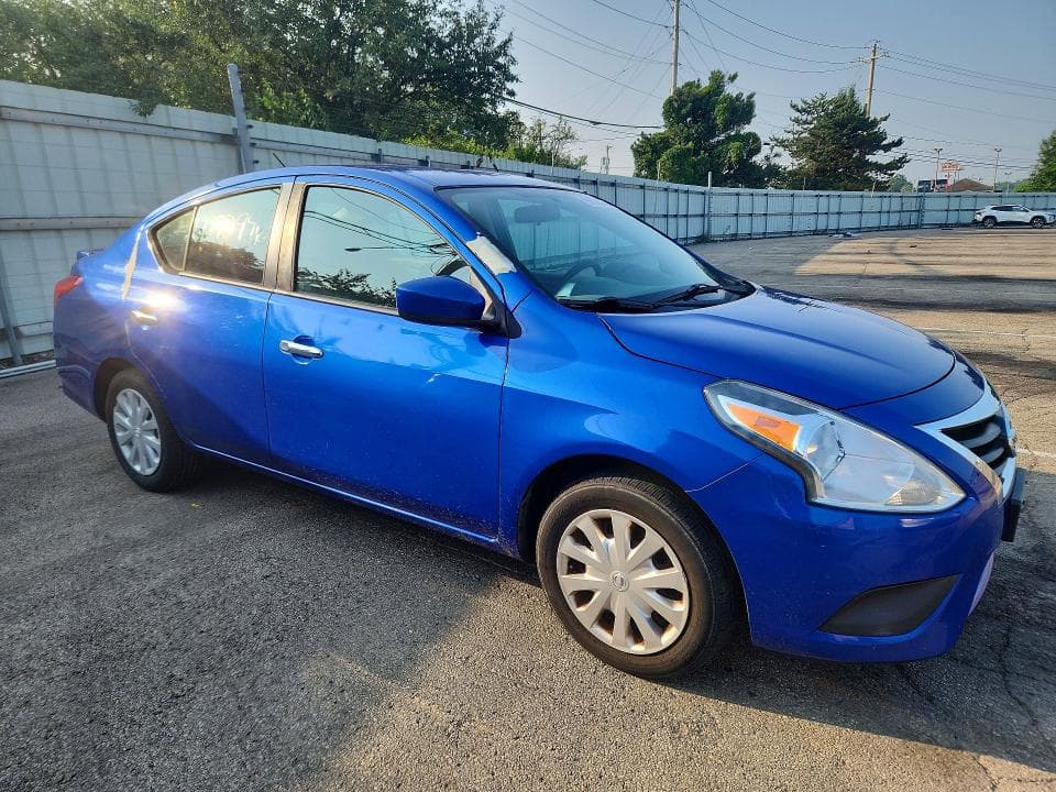 2017 NISSAN VERSA 1.6 SV 4