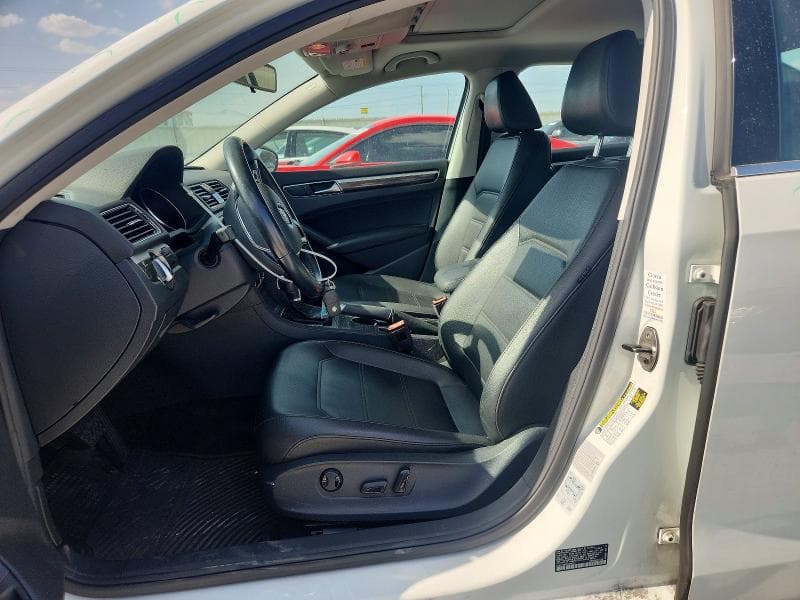 2018 VOLKSWAGEN PASSAT SE 7