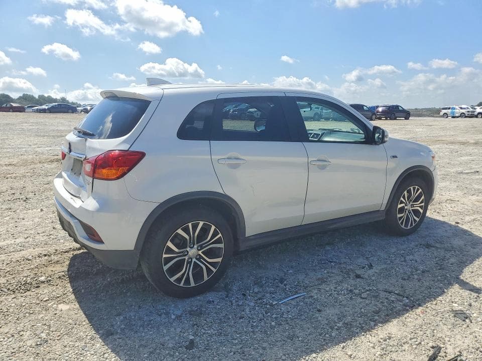 2018 MITSUBISHI OUTLANDER SPORT ES 3