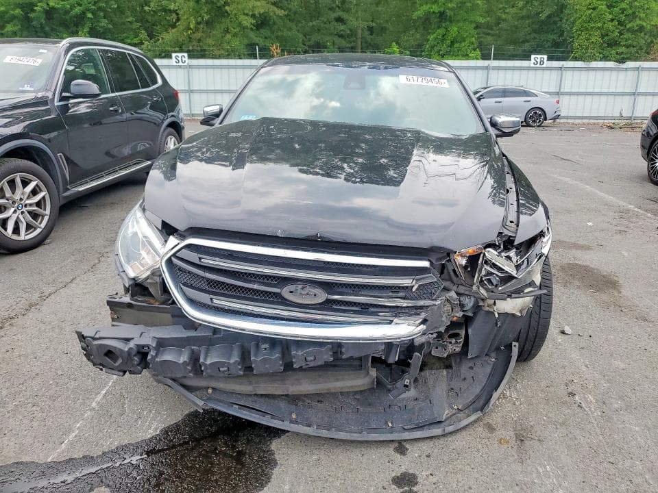 2017 FORD TAURUS LIMITED 5
