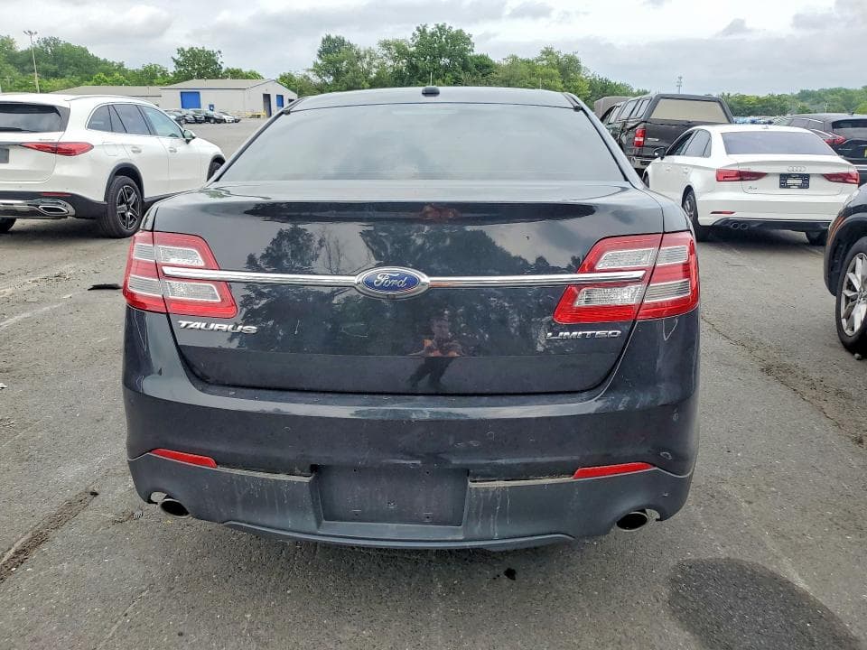 2017 FORD TAURUS LIMITED 6