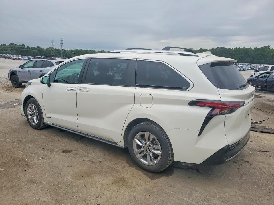 2021 TOYOTA SIENNA LIMITED 7-PASSENGER 2