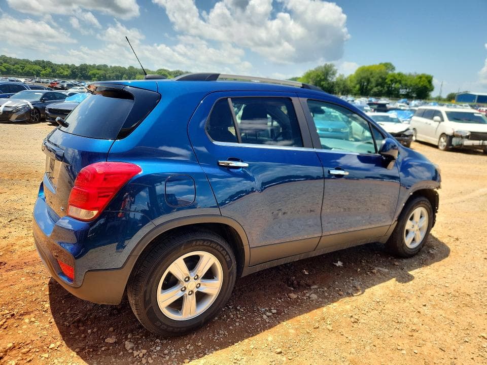2020 CHEVROLET TRAX 1LT 3