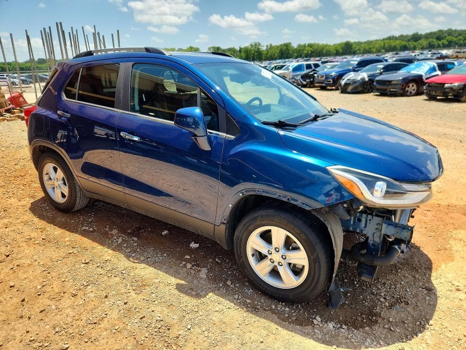 2020 CHEVROLET TRAX 1LT 4