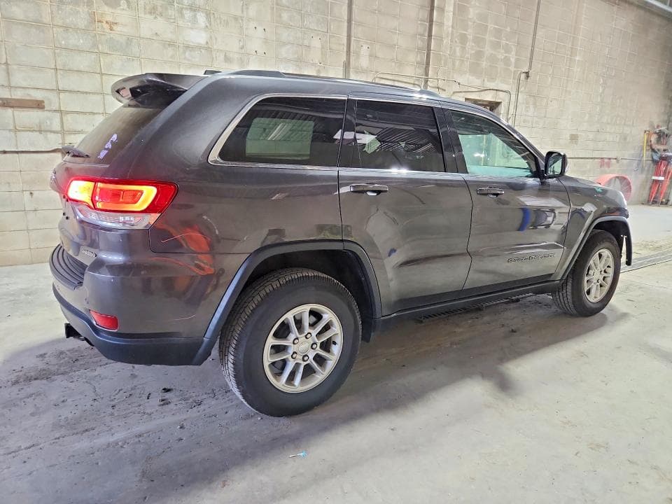 2018 JEEP GRAND CHEROKEE LAREDO 3