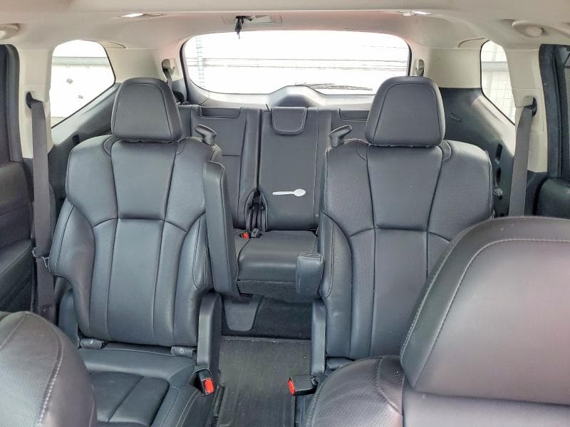 2020 SUBARU ASCENT LIMITED 10