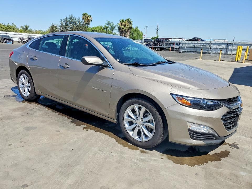 2023 CHEVROLET MALIBU LT 4