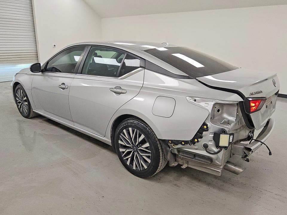 2023 NISSAN ALTIMA SV 2