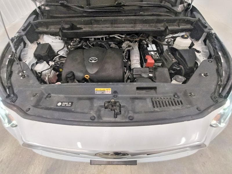 2022 TOYOTA HIGHLANDER XLE 12