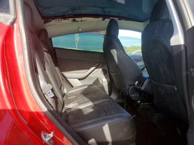 2022 TESLA MODEL Y 10