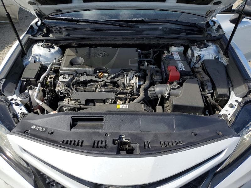 2019 TOYOTA CAMRY XSE 11