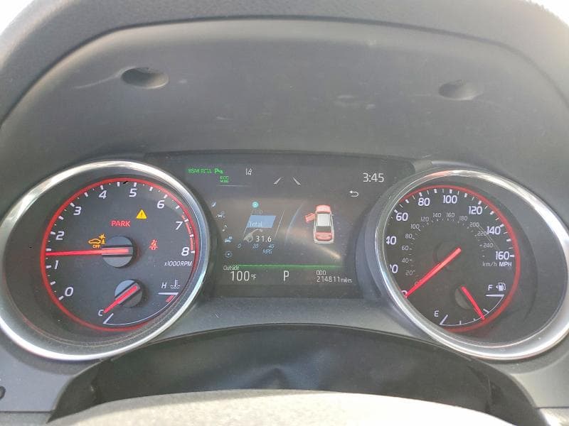 2019 TOYOTA CAMRY XSE 9