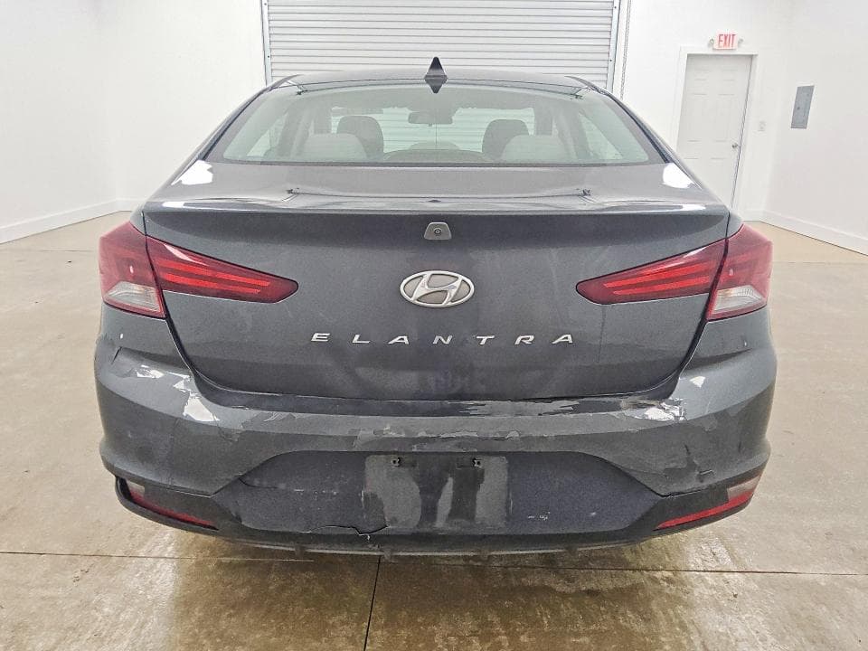 2020 HYUNDAI ELANTRA SEL 6