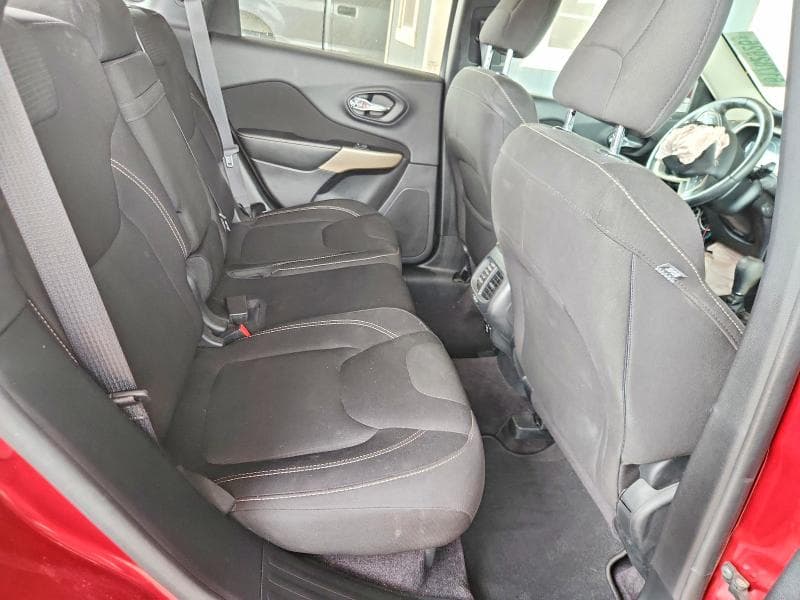 2017 JEEP CHEROKEE LATITUDE 11