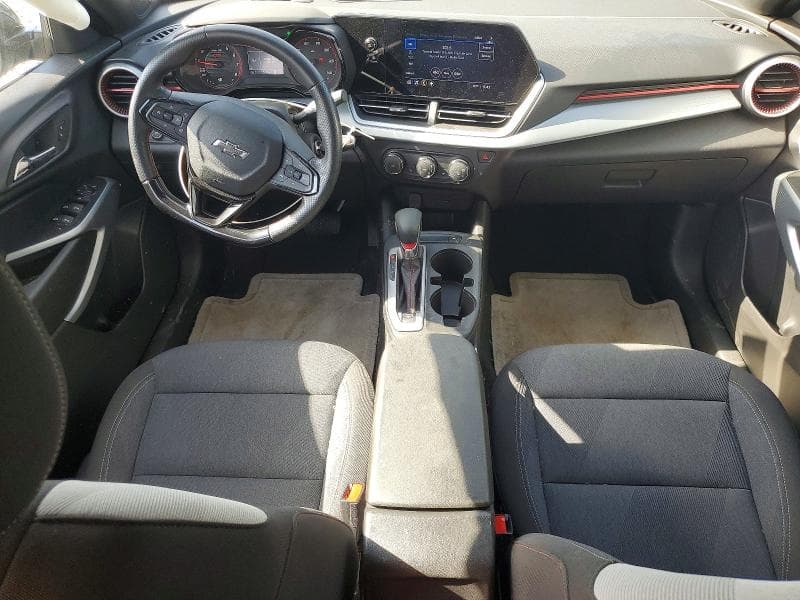 2025 CHEVROLET TRAX 1RS 1RS 8