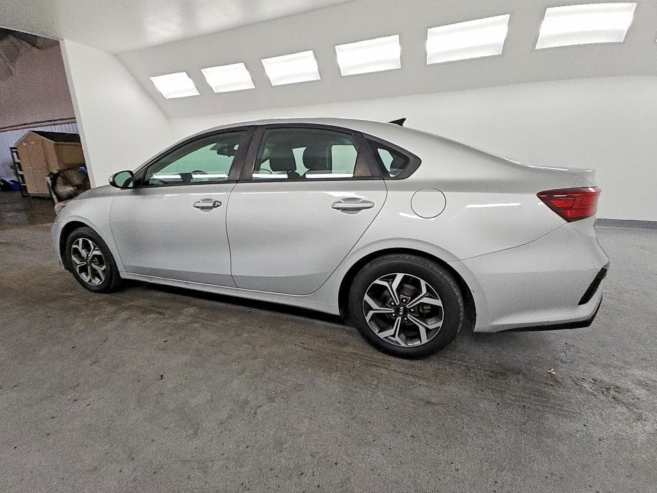 2019 KIA FORTE LXS 2