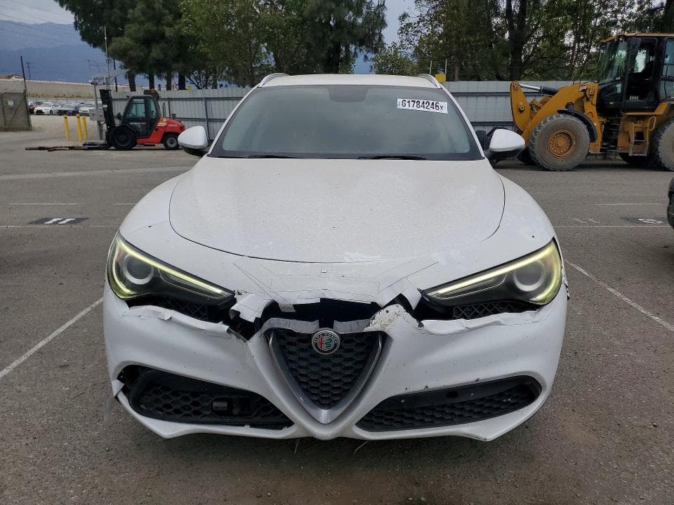 2018 ALFA ROMEO STELVIO 6