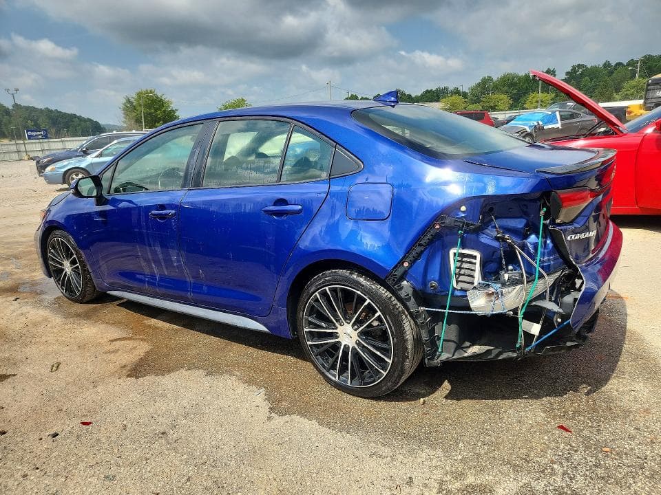 2021 TOYOTA COROLLA XSE 2