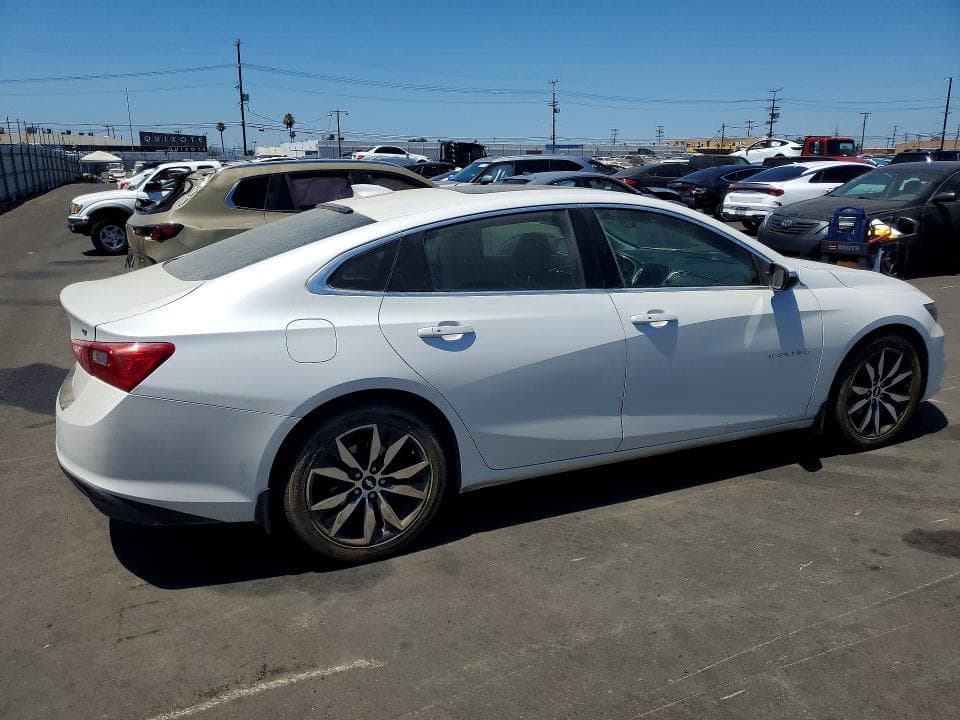 2018 CHEVROLET MALIBU LT 3