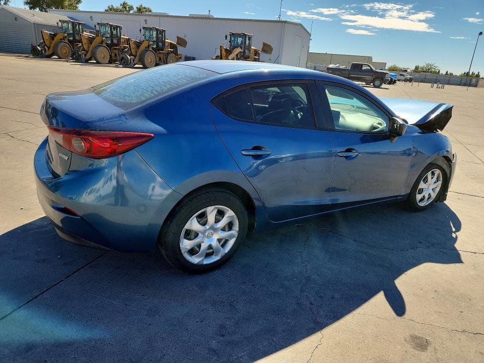 2017 MAZDA 3 SPORT 3