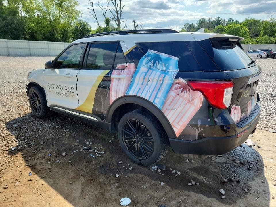 2021 FORD EXPLORER XLT 2