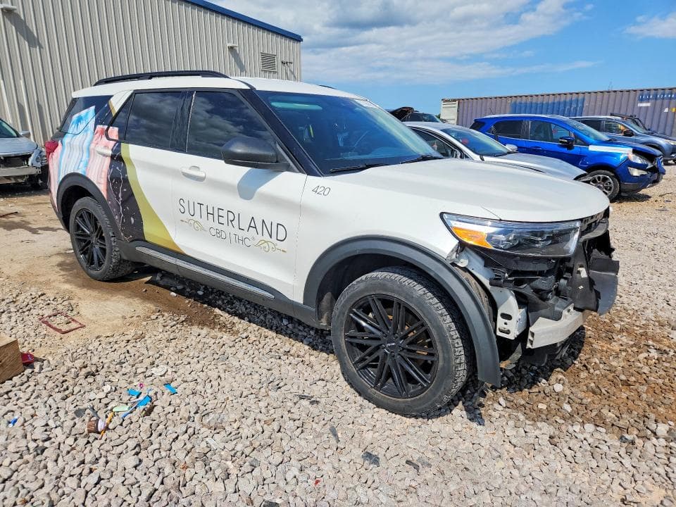 2021 FORD EXPLORER XLT 4