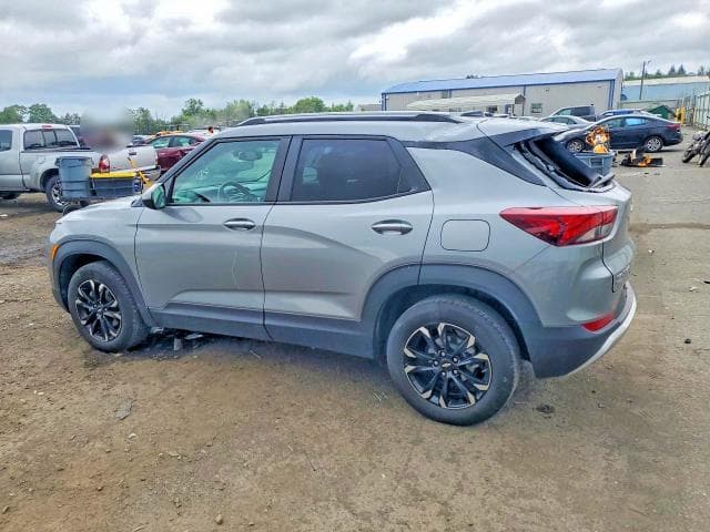 2023 CHEVROLET TRAILBLAZER LT 2