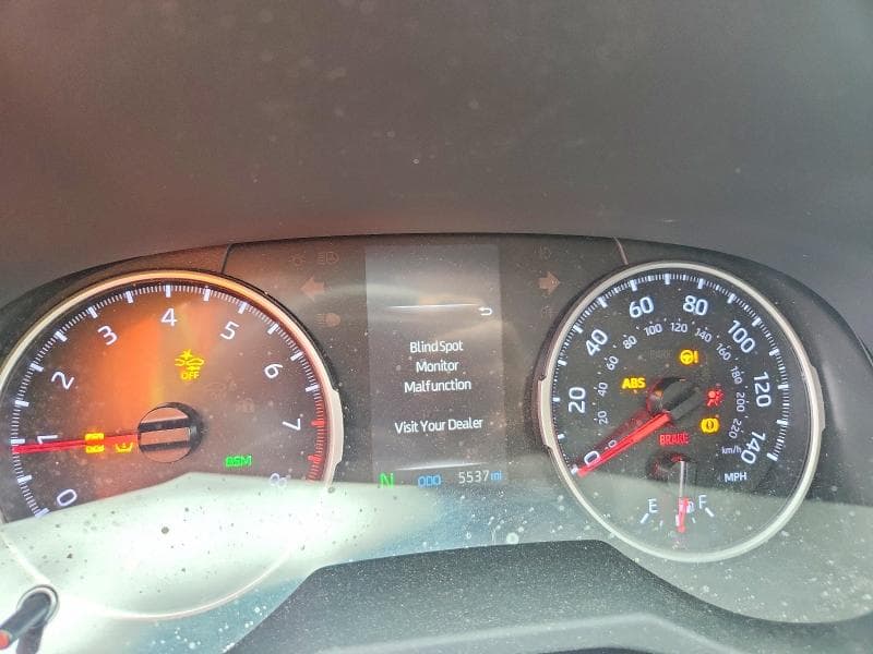 2019 TOYOTA RAV4 XLE PREMIUM XLE PREMIUM 9