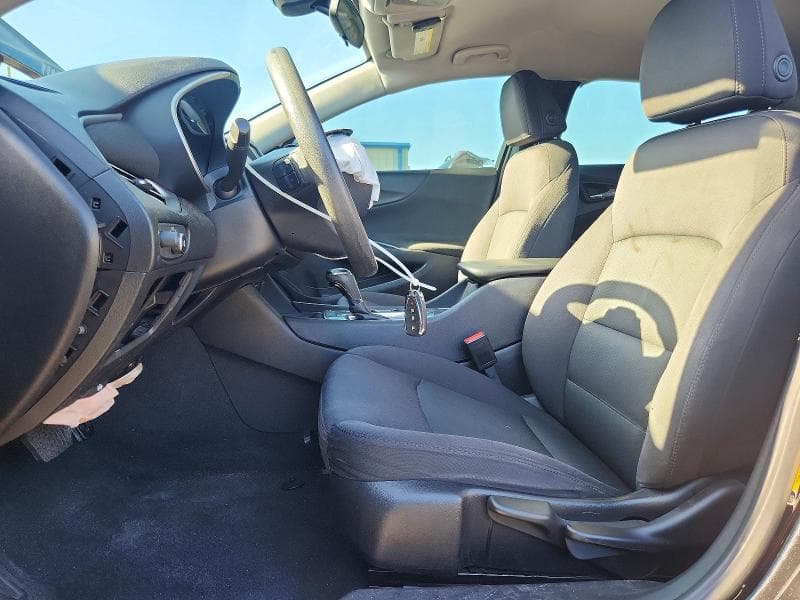 2017 CHEVROLET MALIBU LS 7