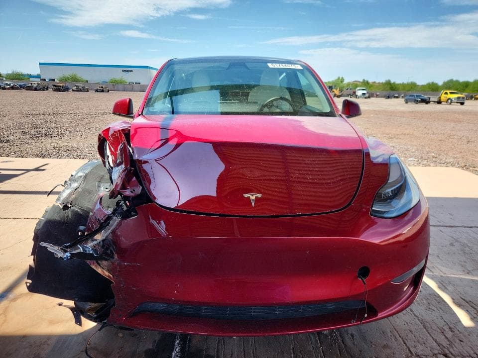 2024 TESLA MODEL Y 5