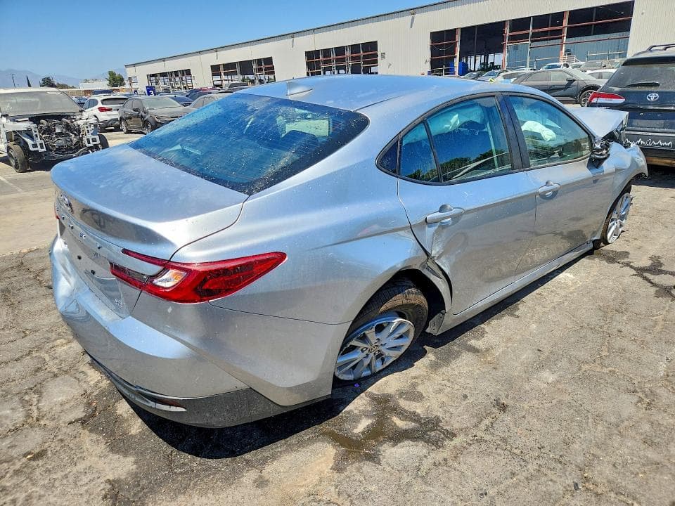 2026 TOYOTA CAMRY LE 3