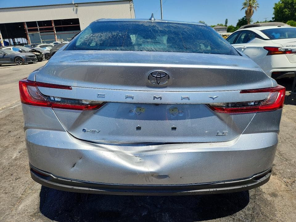 2026 TOYOTA CAMRY LE 6
