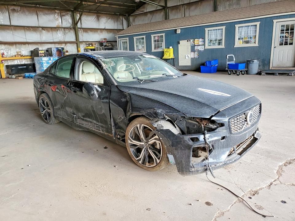 2024 VOLVO S60 PLUS PLUS 4