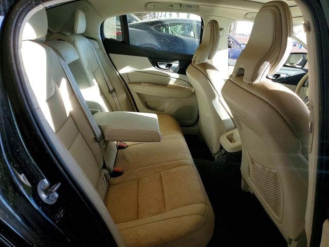 2024 VOLVO S60 PLUS PLUS 10