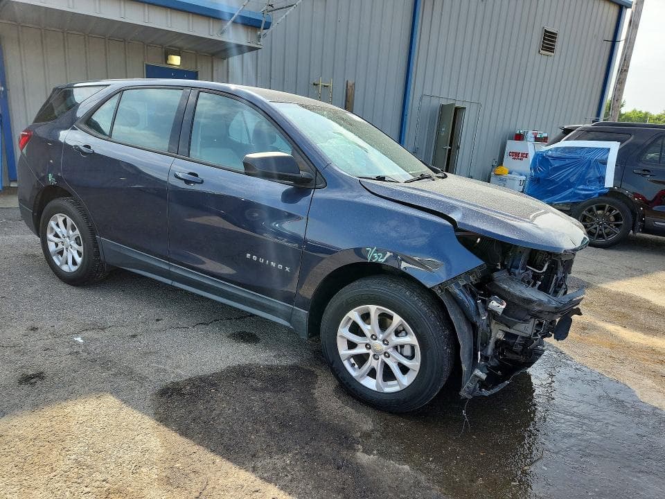 2019 CHEVROLET EQUINOX LS 4