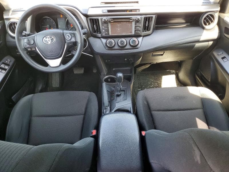 2018 TOYOTA RAV4 LE 8