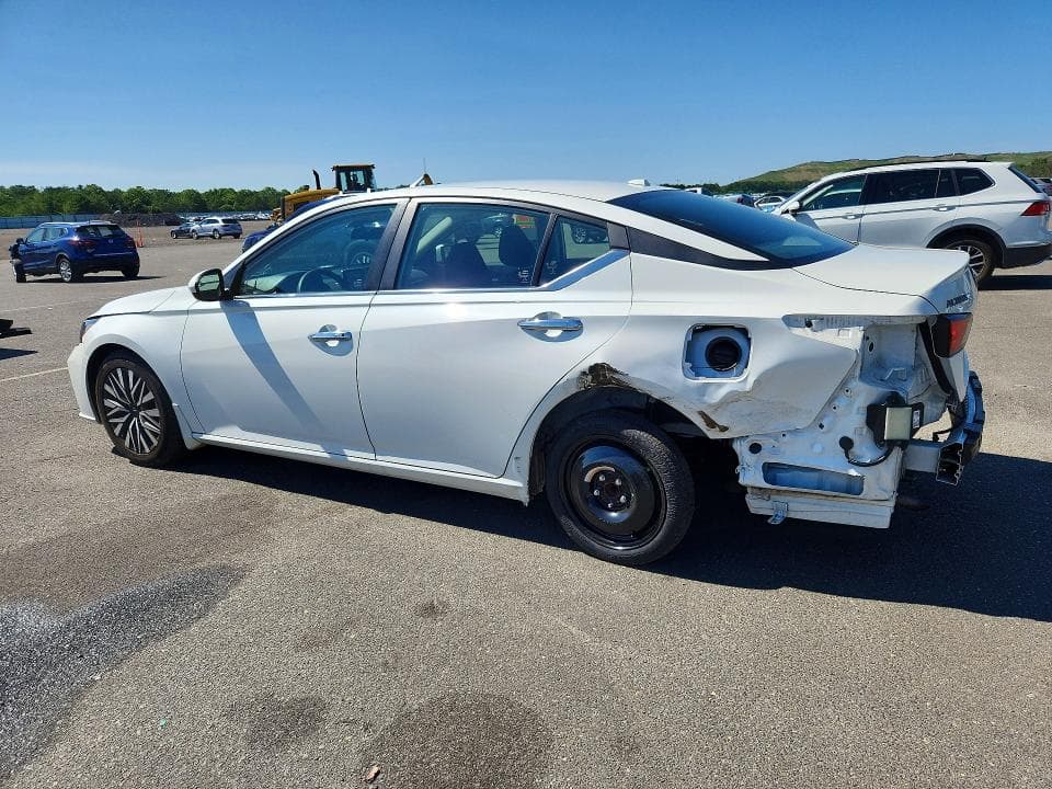 2023 NISSAN ALTIMA SV 2
