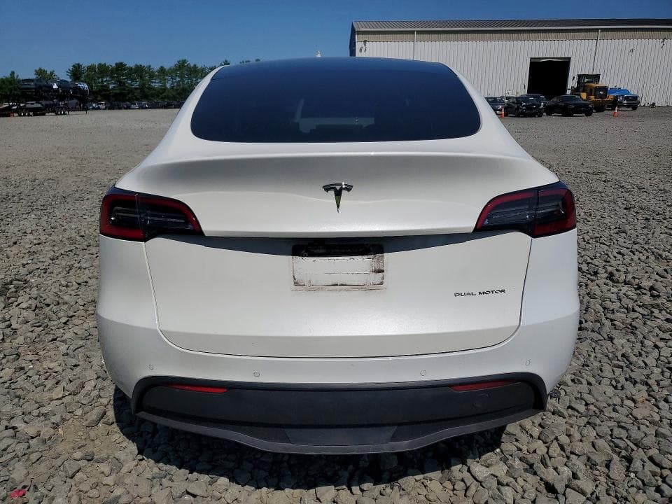 2021 TESLA MODEL Y 6