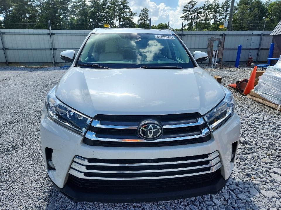 2018 TOYOTA HIGHLANDER LIMITED PLATINUM 5