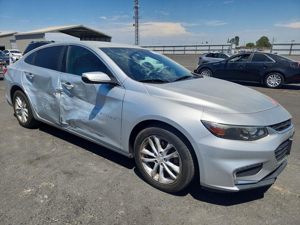 2017 CHEVROLET MALIBU LT 4