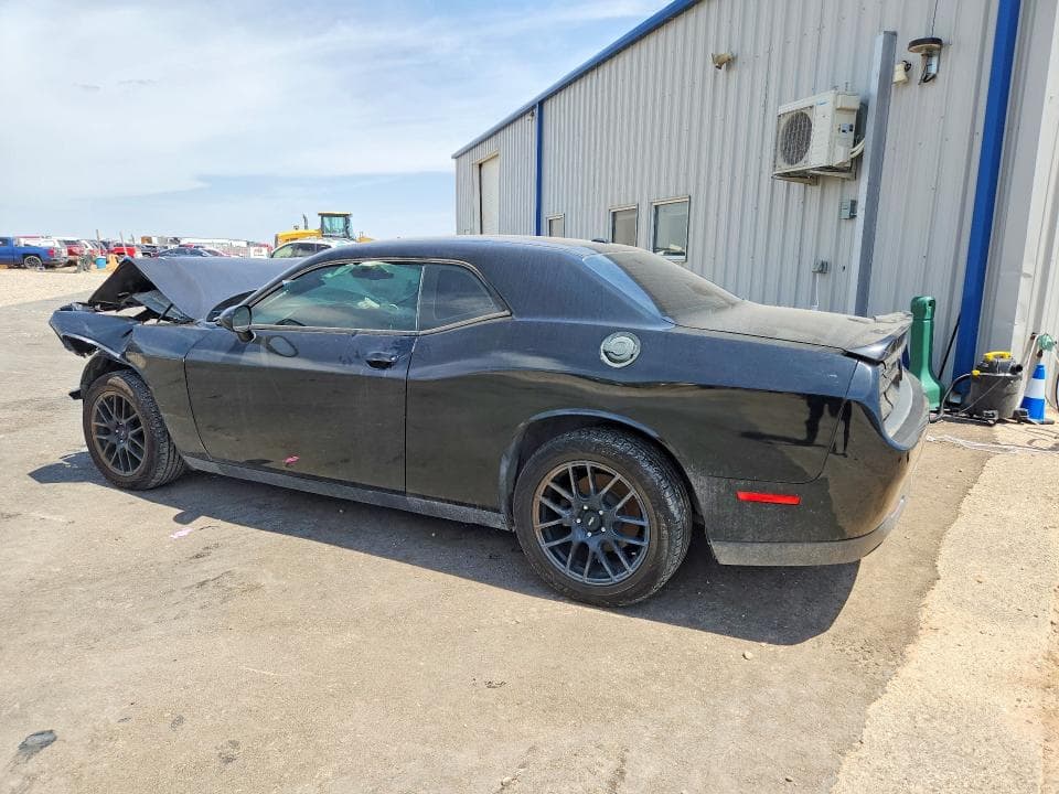2019 DODGE CHALLENGER SXT 2