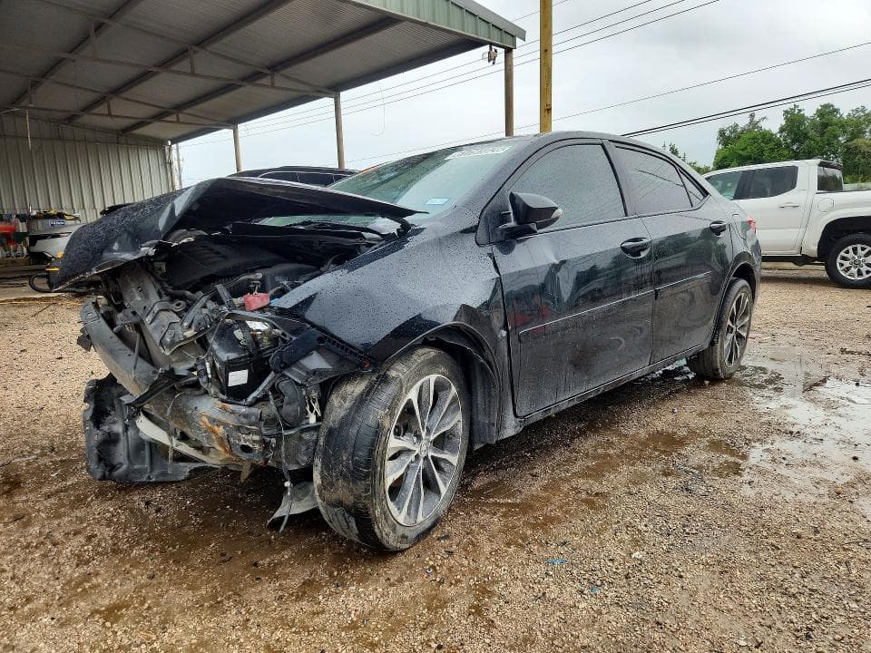 2019 TOYOTA COROLLA SE - 1