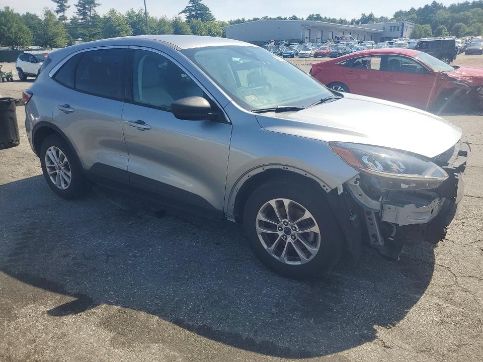2022 FORD ESCAPE SE 4