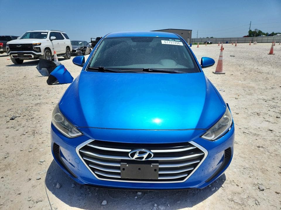 2017 HYUNDAI ELANTRA SE 5